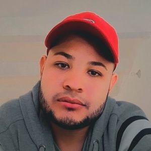 Meet your Posher, Luis